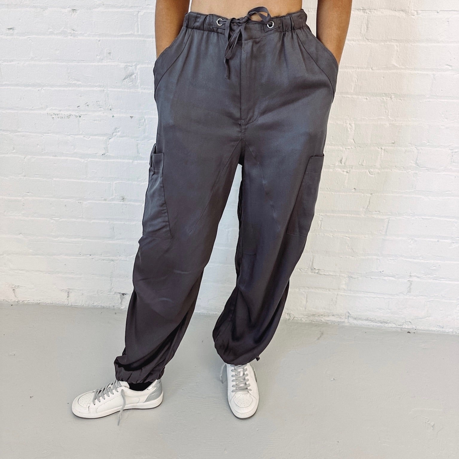 ENDRECHERI.（エンドリケリー）の「DIVERSITY CARGO PANTS