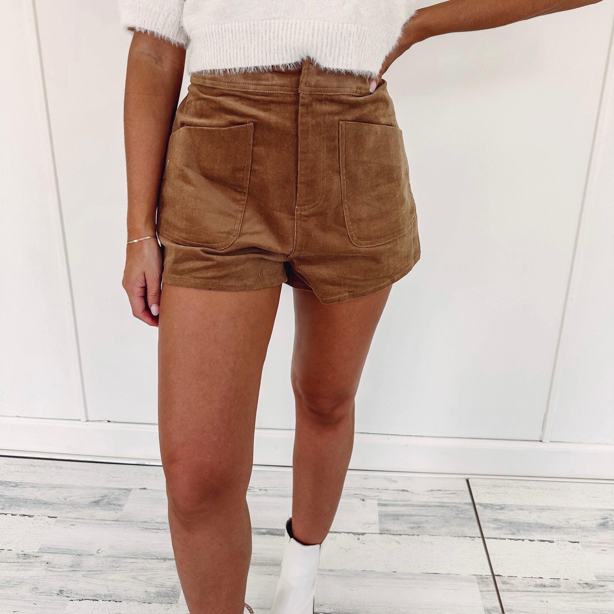 Diana Corduroy Shorts - Brown – Indie Collection