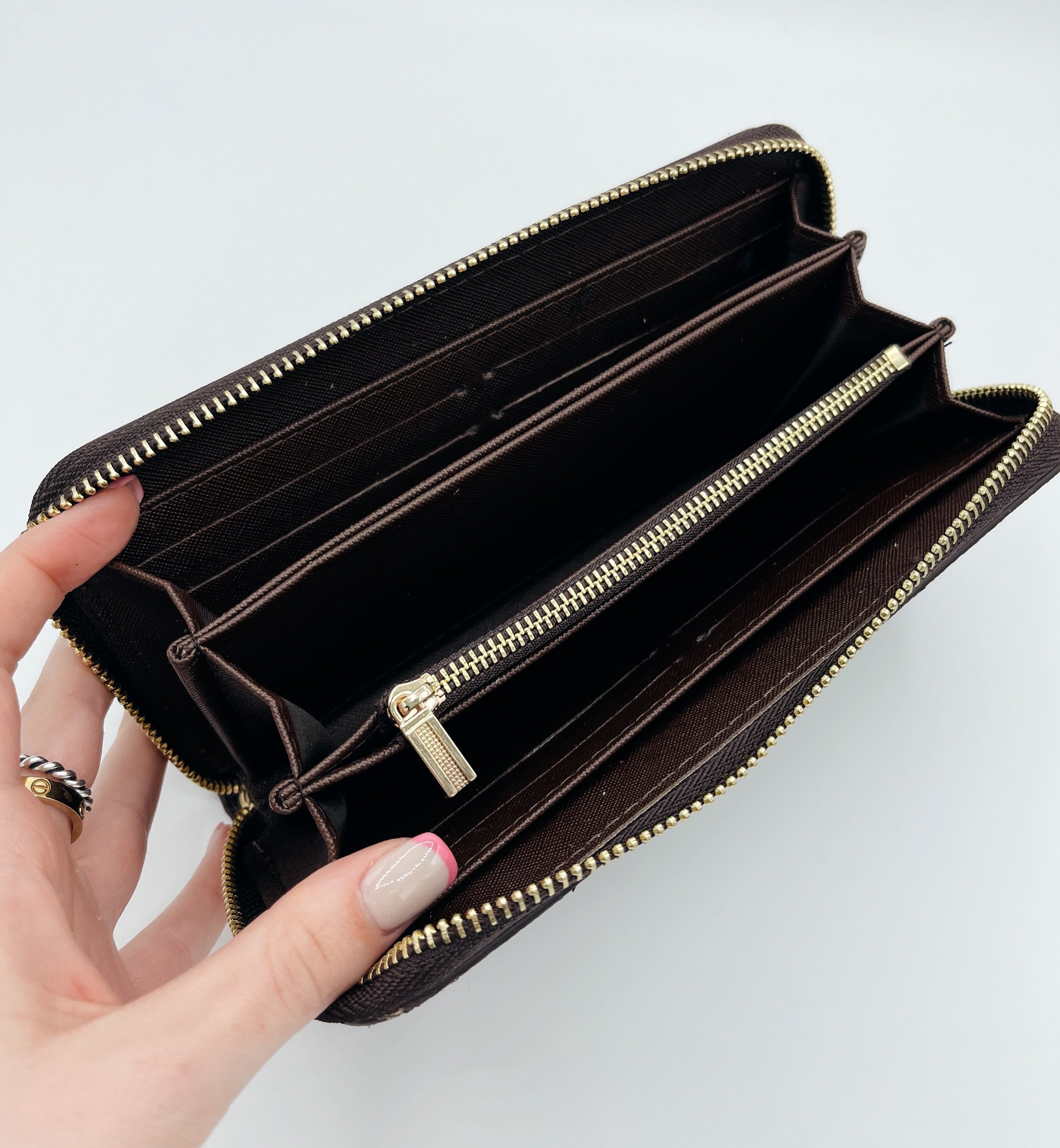 Checkered Wallet – Indie Collection