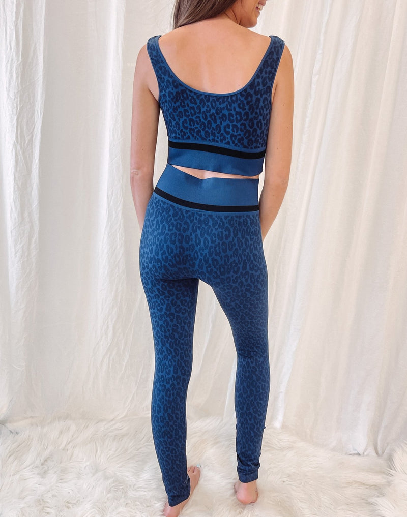 Seamless Cheetah Set