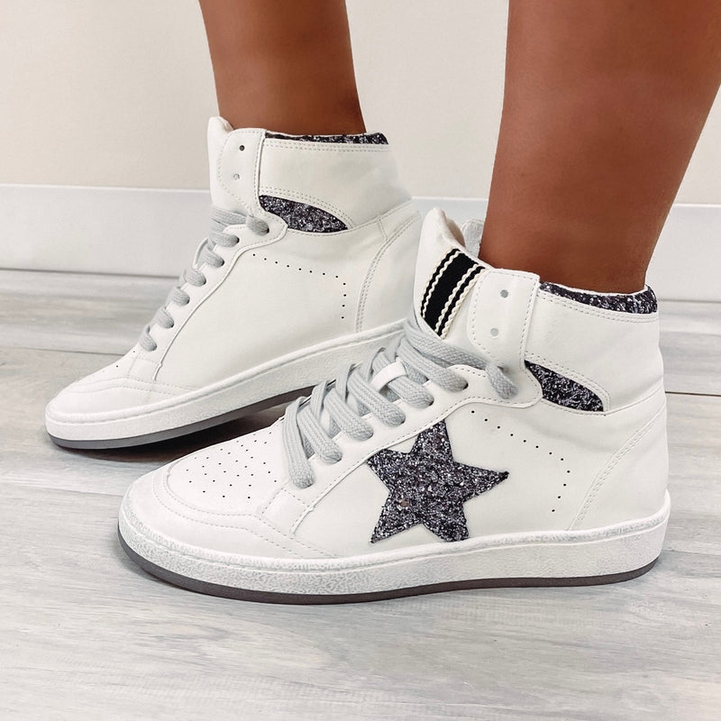 Rue Star Sneakers